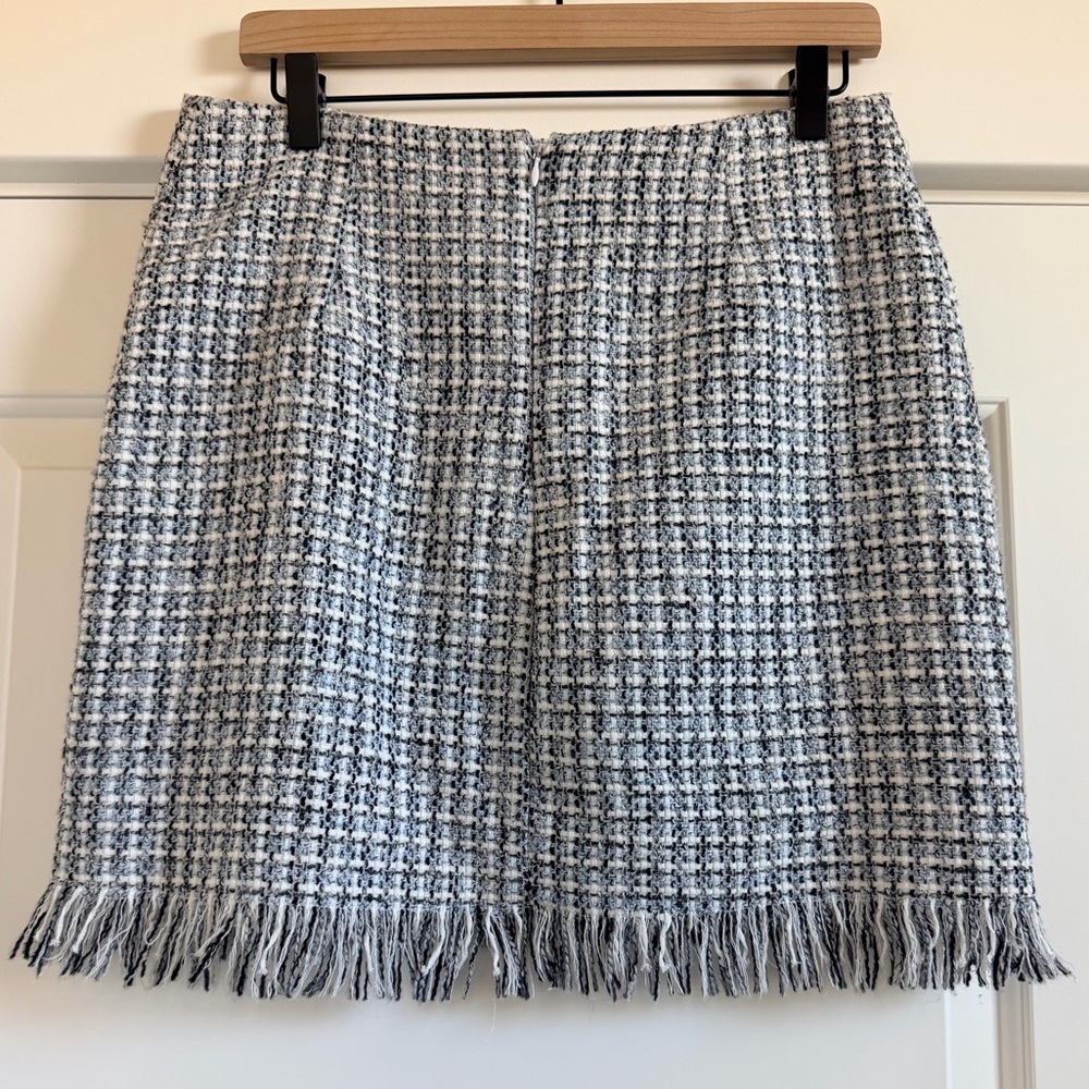 Riley & Rae Black, White and Blue Tweed Mini Skirt with Fringe - Picture 3 of 6